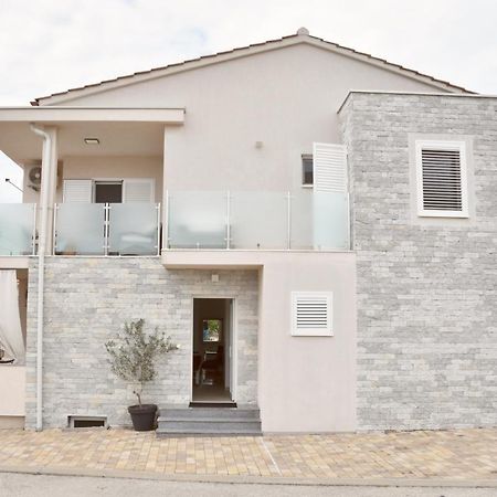 Apartment Josip 2 Трибунь Экстерьер фото