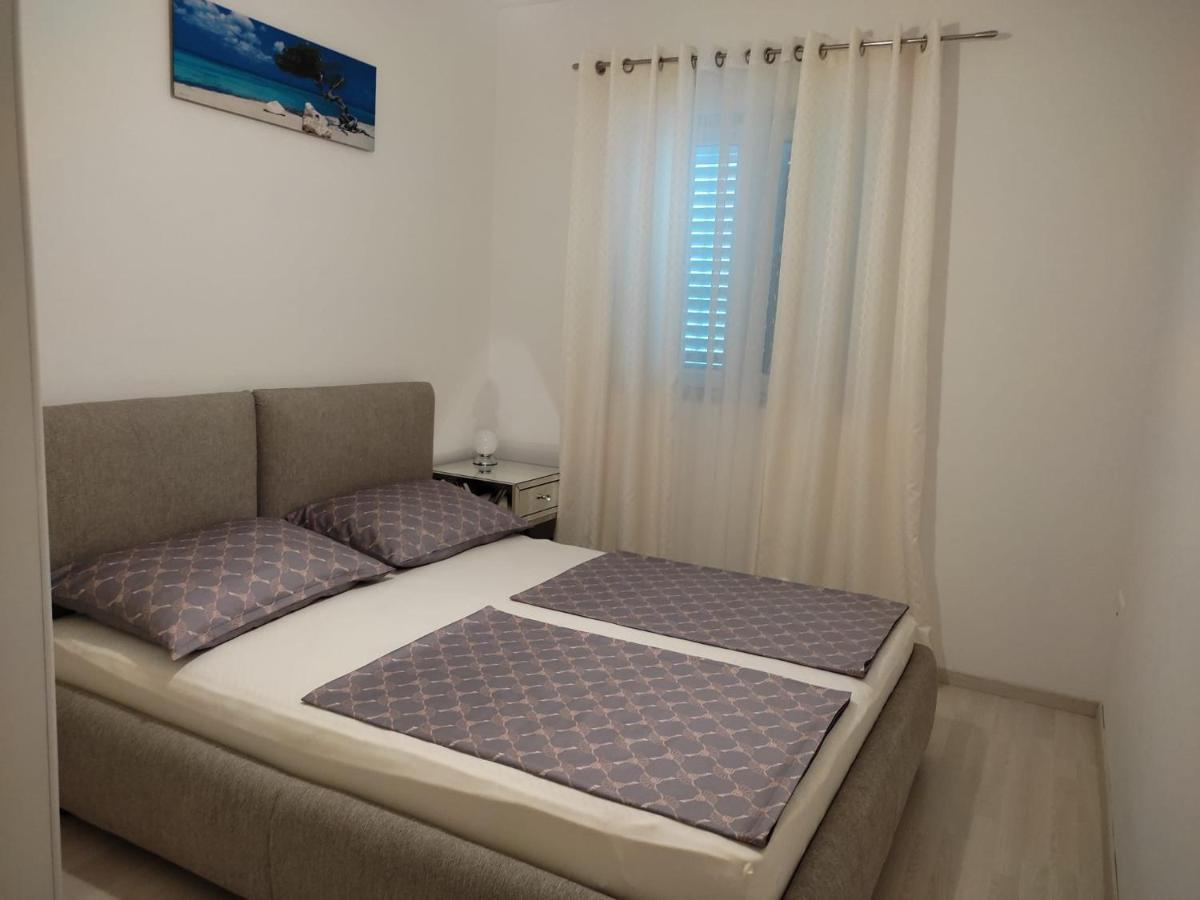Apartment Josip 2 Трибунь Экстерьер фото