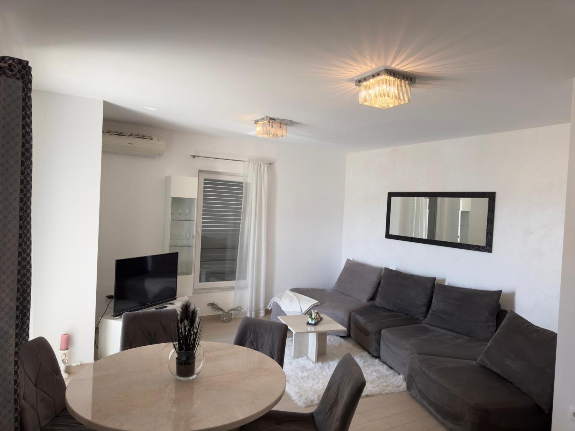 Apartment Josip 2 Трибунь Экстерьер фото